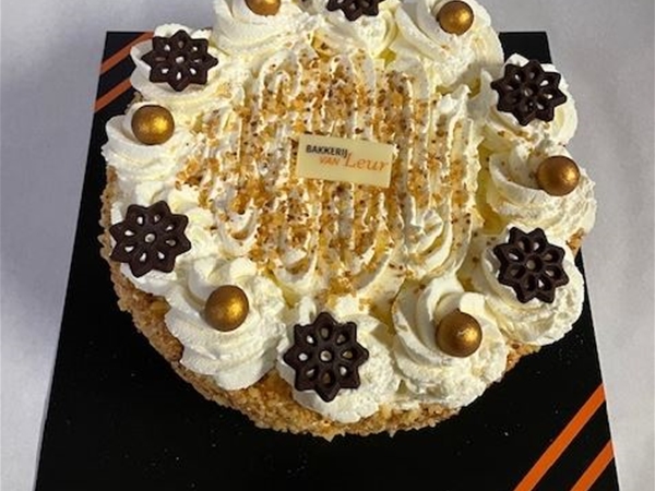 Slagroomschuimtaart 8 pers